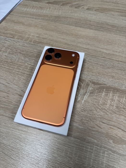 iPhone 17 Pro Max în Garantie
