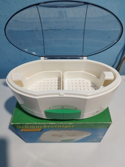 Vînd aparatul din imagine de curățat Aurul