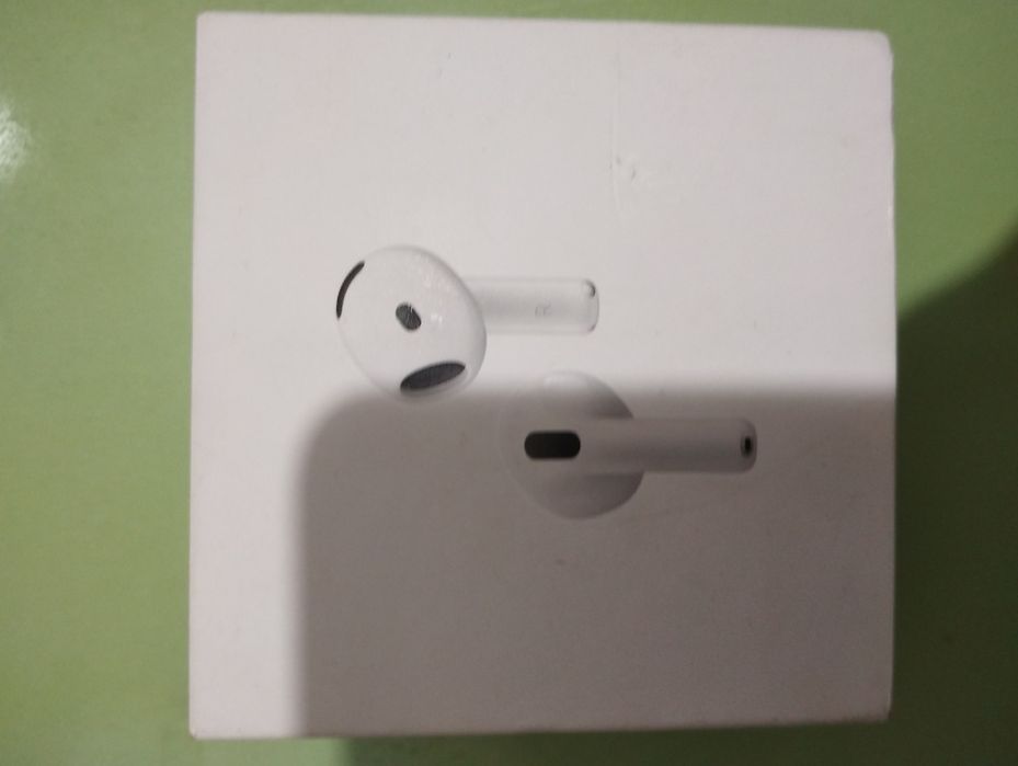 AirPods 4 шумоподавления