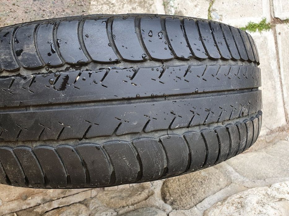 Vand jante cu cauciucuri(golf,passat,touran,skoda)