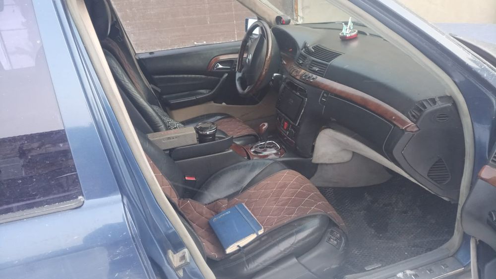 Срочно Продам авто. Мерседес бенз Е 230