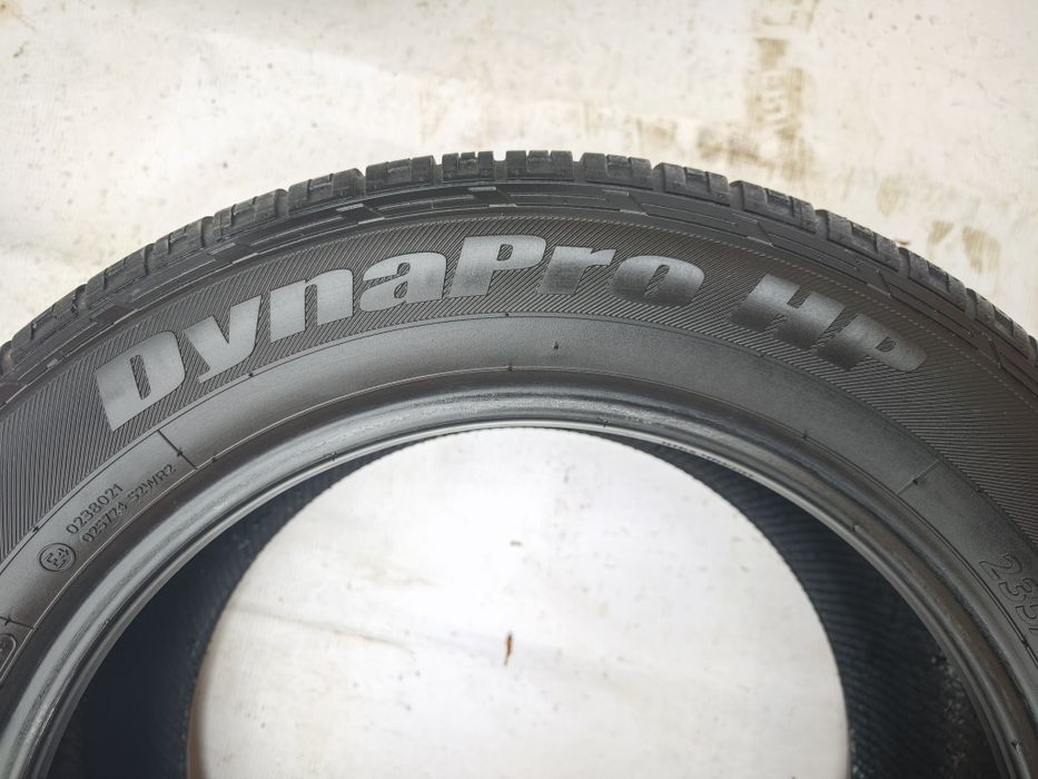 Anvelope 235/55/17 iarna Hankook an 2024