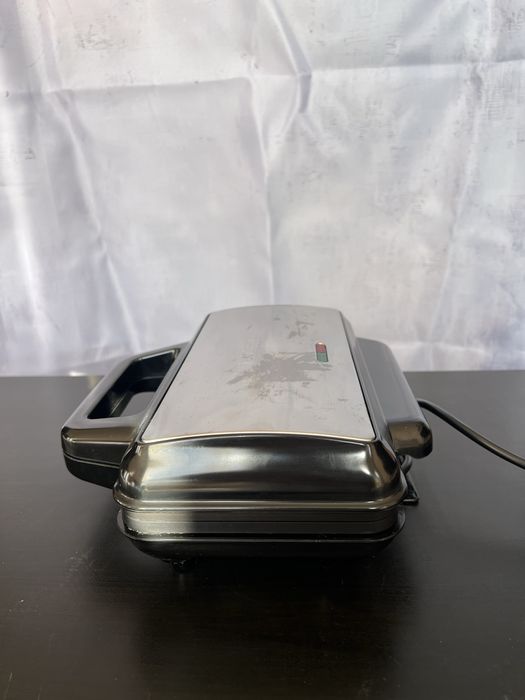 Гофретник Tristar waffle fries - като нов