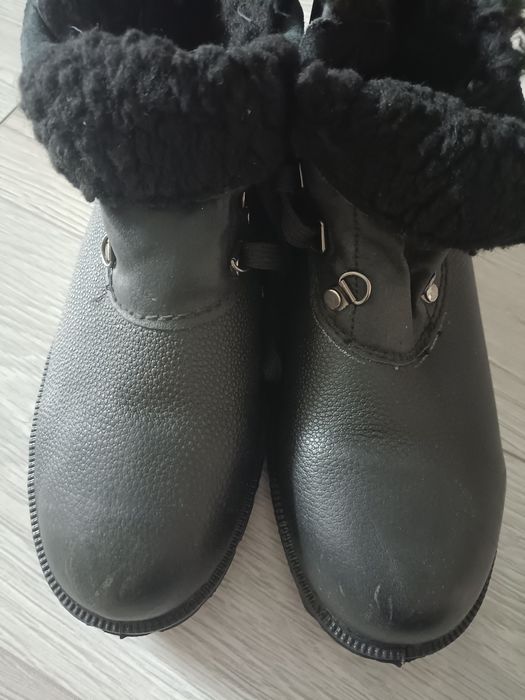 Продам спец.обувь