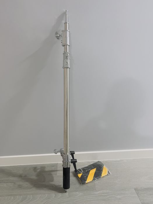 Фото статив, разтегателно рамо 2,49