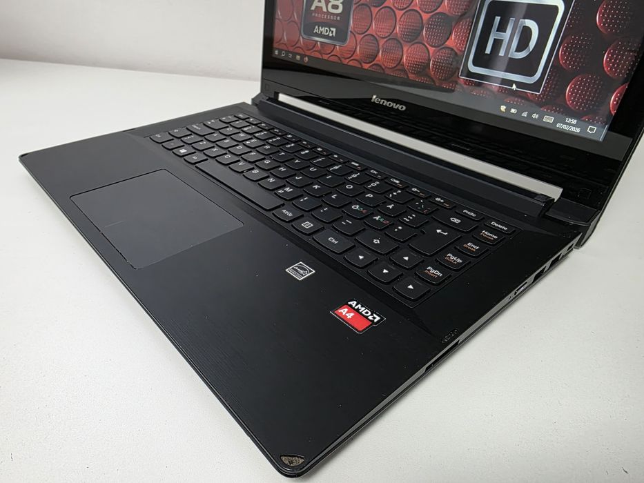 Laptop Lenovo 2 in 1 TOUCHSCREEN Amd QOUADCORE ssd . GArantie