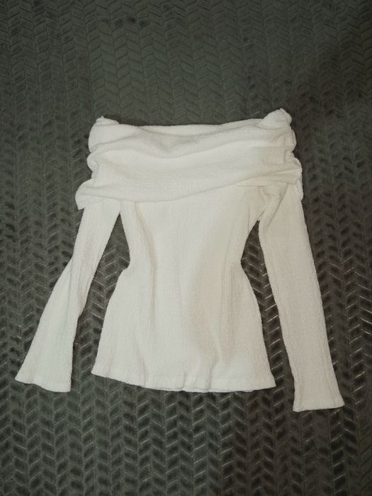 Белый лонгслив Zara