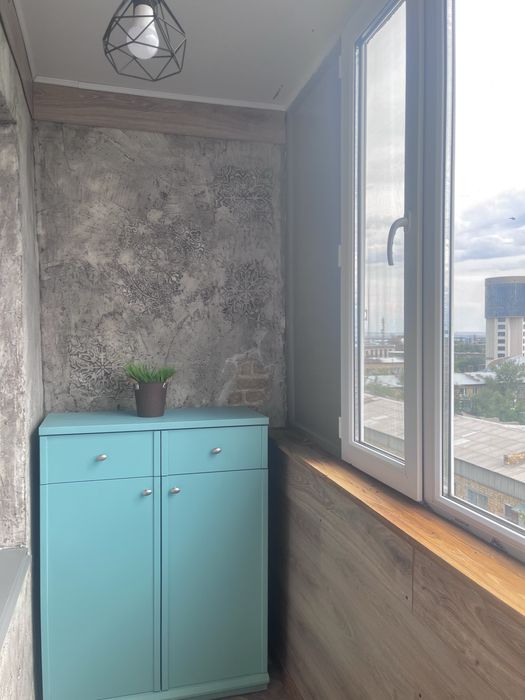 Арт лофт в центре Караганды с видеопроектором