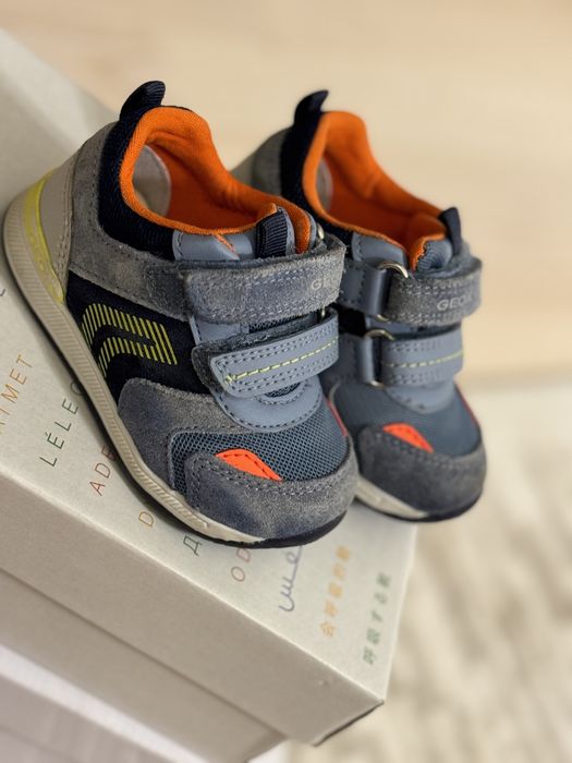 Adidasi  Geox nr 20