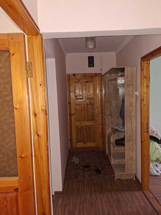 Продается 3-комнатная квартира с балконом