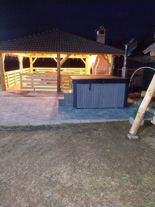 cabana,pensiune,inchirieri,ciubăr