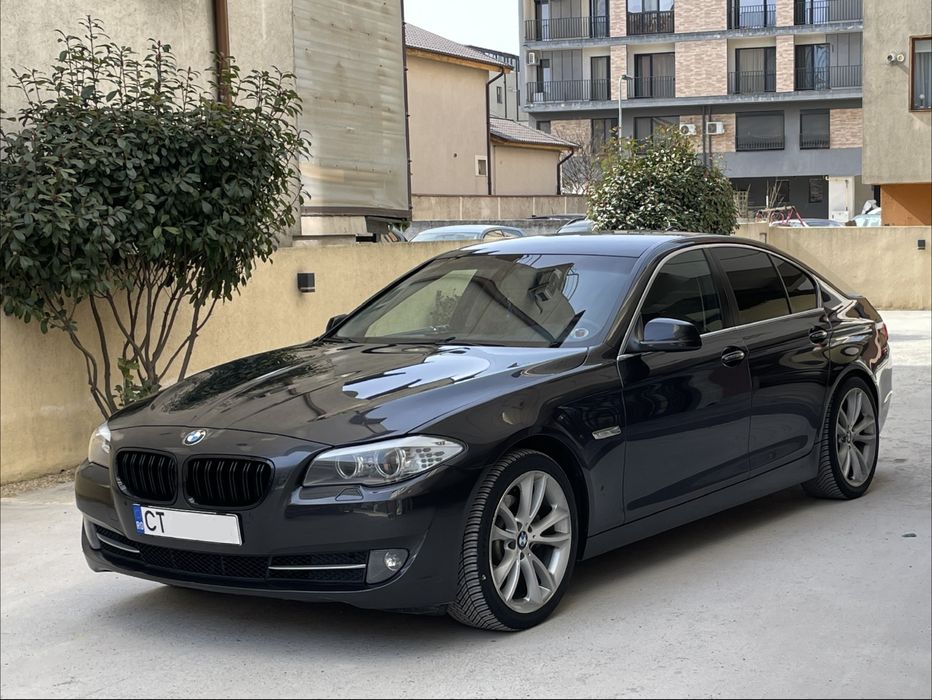 BMW Seria 5 F10 { 520d } Variante Auto