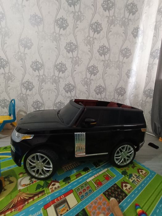 Почти новая машинка продаётся 4wd