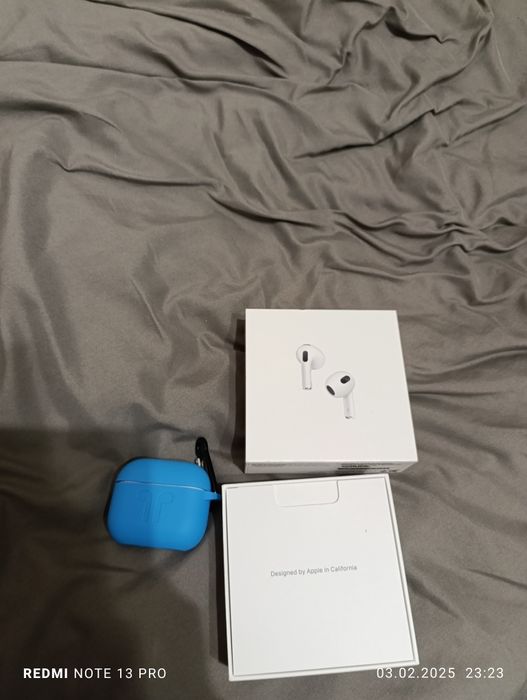 Наушники Apple 3