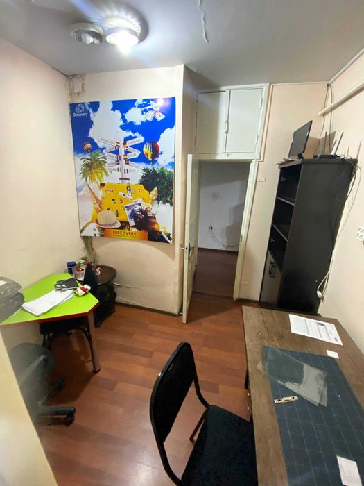 Сдается в аренду трехкомнатный офис на Нукусской, 57