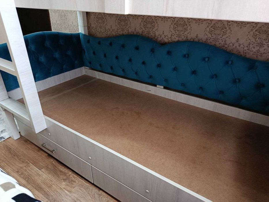 Продается 2-ярусная кровать