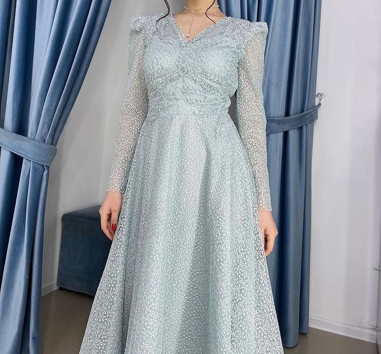 Вечерние платья