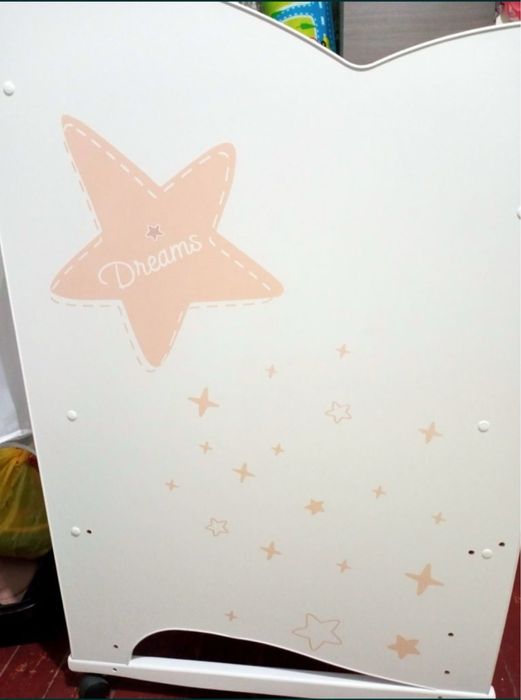 Продам манеж с маятником