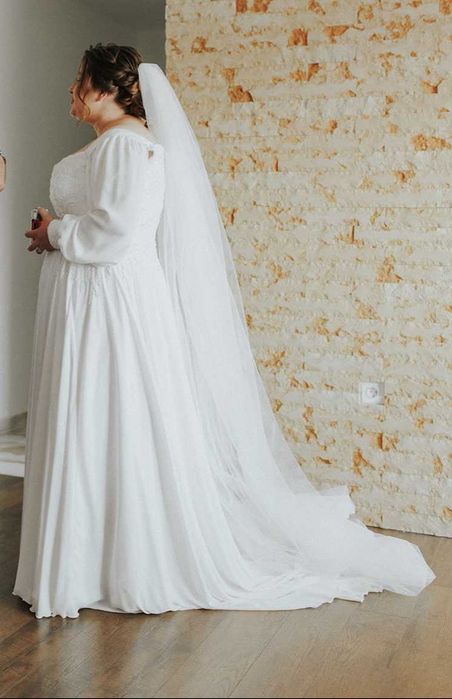 Vând rochie de mireasă