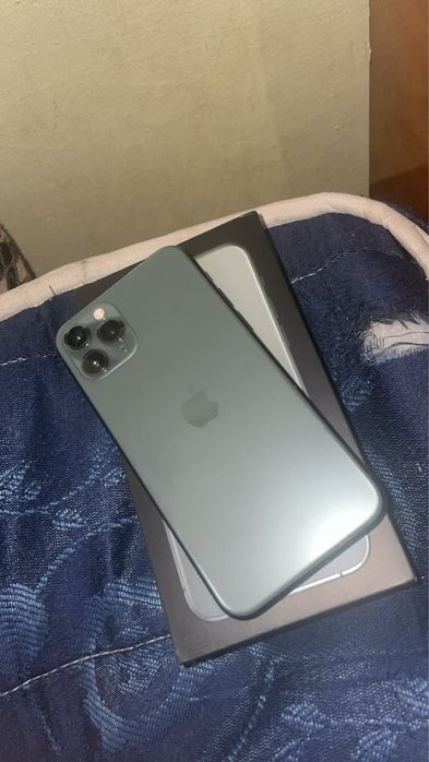 Vand iphone 11 pro in stare perfecta de functionare