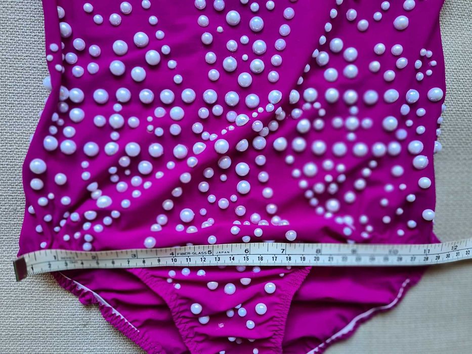 Трико за художествена гимнастика