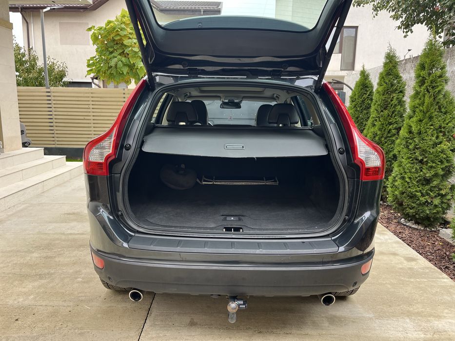 Volvo_XC60  2.4 D4 AWD 4x4 Automat 163 CP