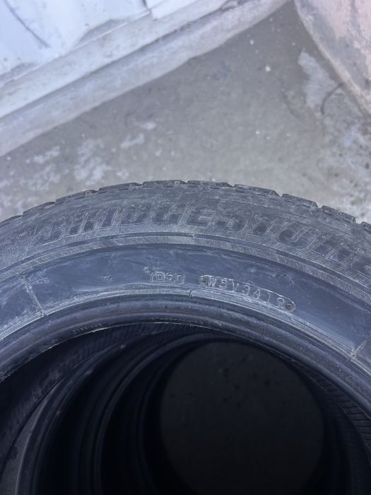 Шины зимние (липучка)