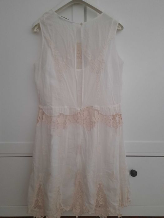 Rochie Zara cu dantela, m, 50 lei