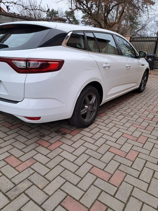 Vand Renault Megane IV RAR efectuat