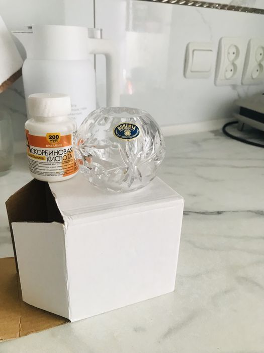 Ваза маленькая , богемский хрусталь