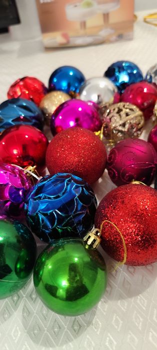 Новогодние игрушки,разные