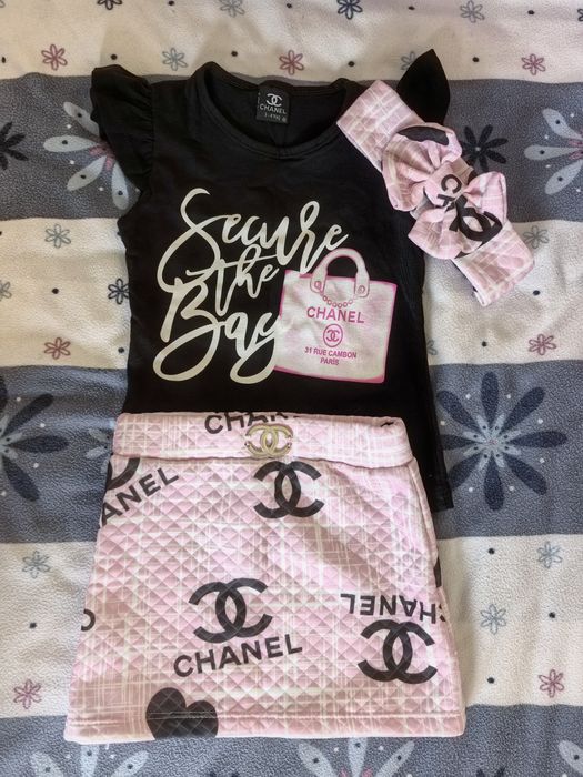 Безупречни дрешки  98-104-110