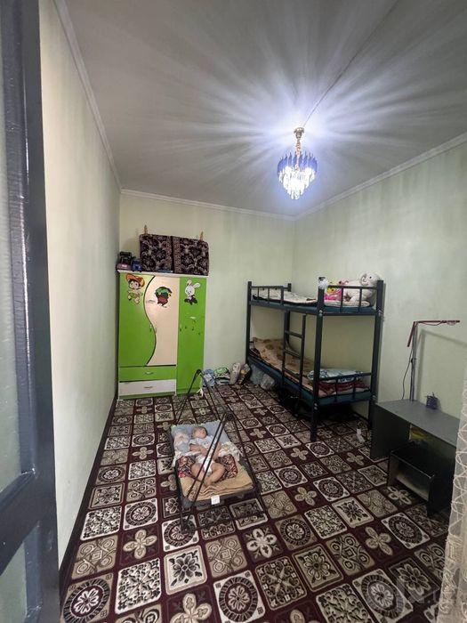 Zudlik bilan uy sotiladi