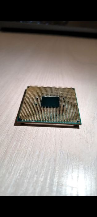 Процессор AMD Ryzen 5 2600
