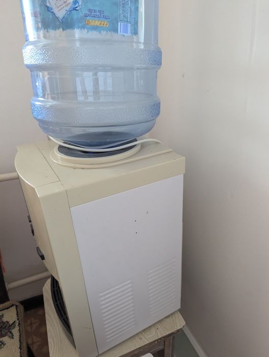 Продам куллер для воды