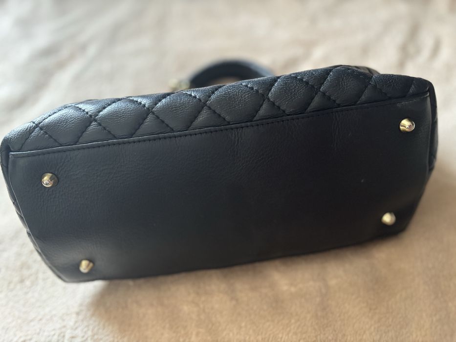 Geanta din piele naturala!