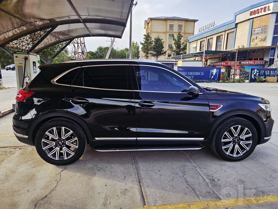 Hongqi HS5 2023 Full pozitsiya 4×4 xolati zo‘r Honji hs5