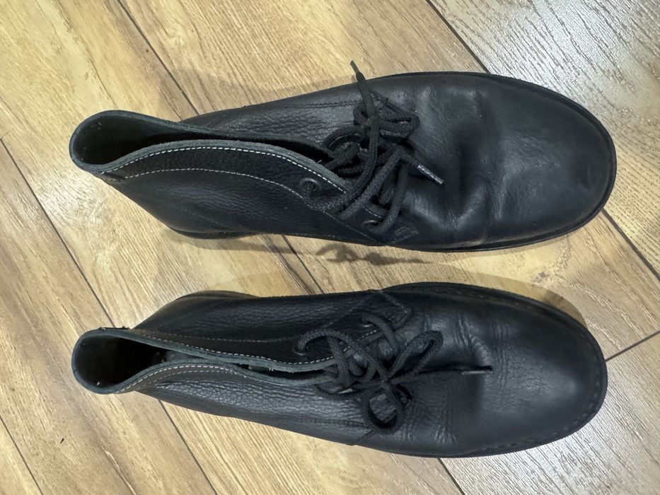 Отдам бесплатно мужские ботинки 40 размер кожа