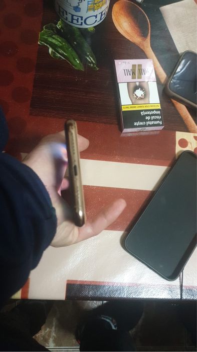 Vand iphone 11 Pro max Urgent!!