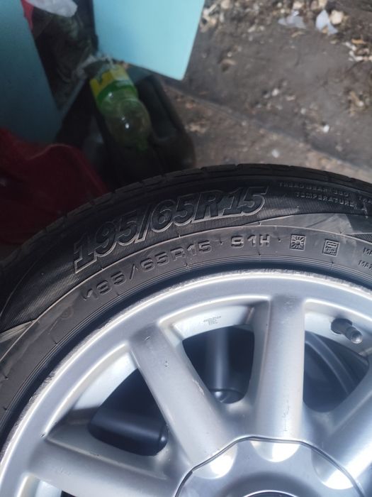 Продам комплект диск с шыны