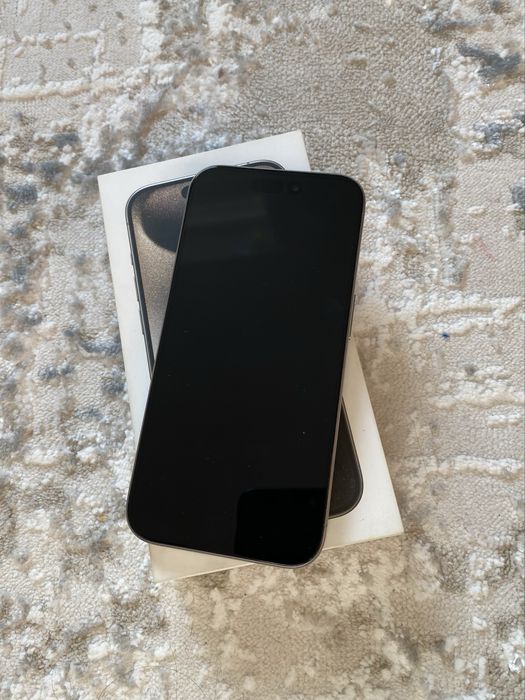 iPhone 15 Pro / в идеале