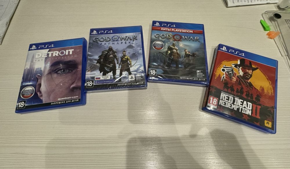 Продаю PS 5 с игровым рулем