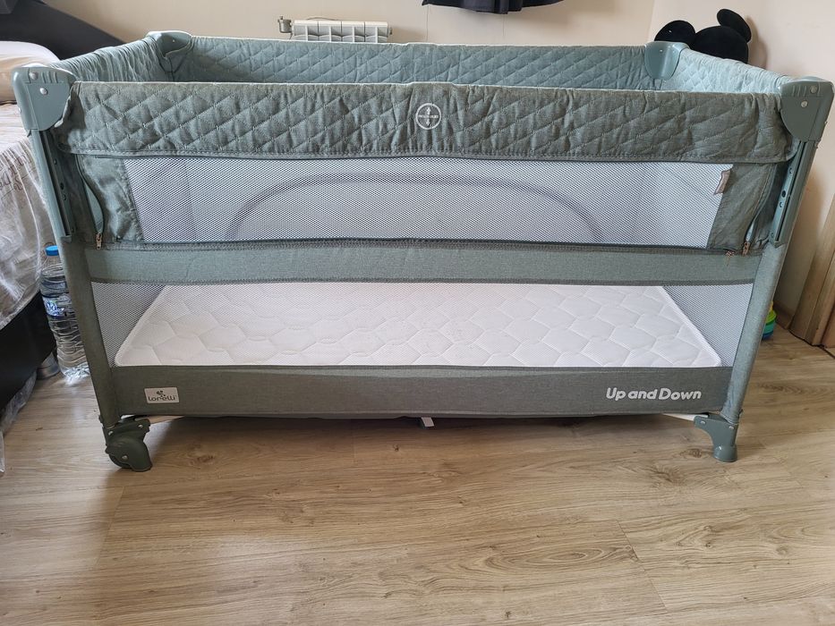 Продавам кошара с матрак