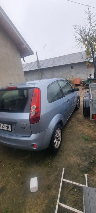 Vând Ford Fiesta 2007 1.4 diesel 68 cp.