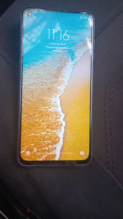 Telifon Redmi Not 9 xolati yaxwi