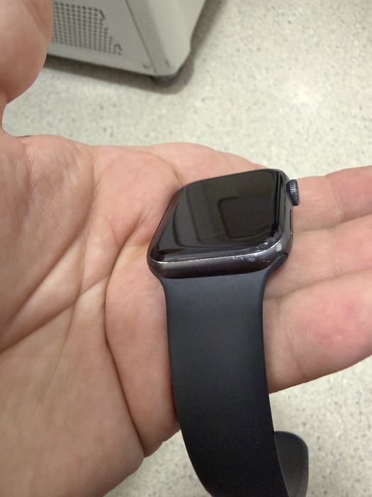 Apple Watch SE (GPS) 44 MM, 2021