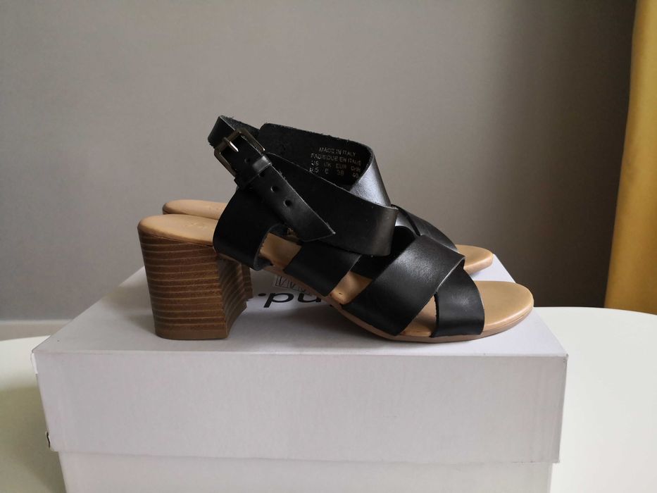 Сандали Find естествена кожа