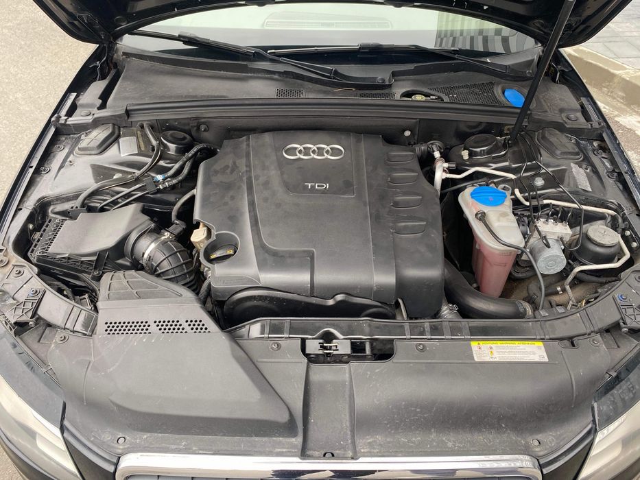 Vand audi A4 sau schimb