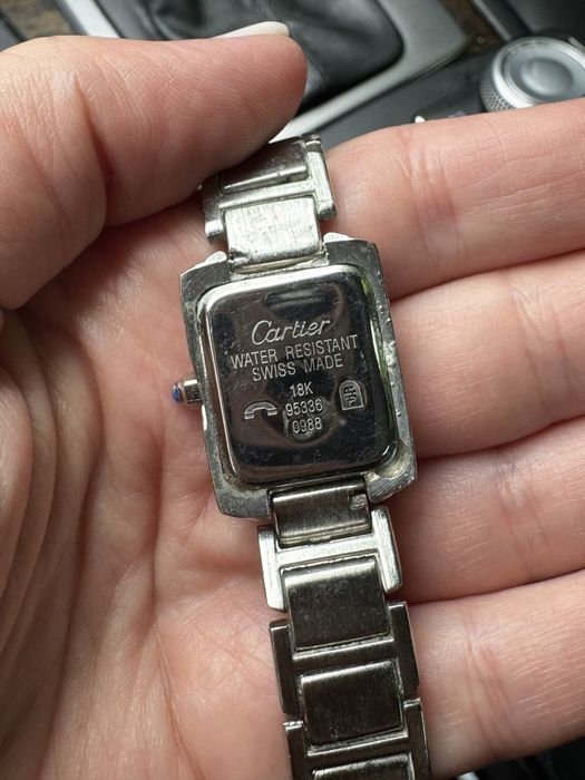 ОРИГИНАЛЕН часовник Cartier