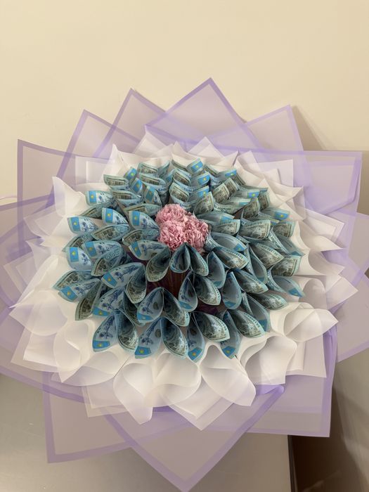 Денежный букет/ ЛЕВЫЙ БЕРЕГ